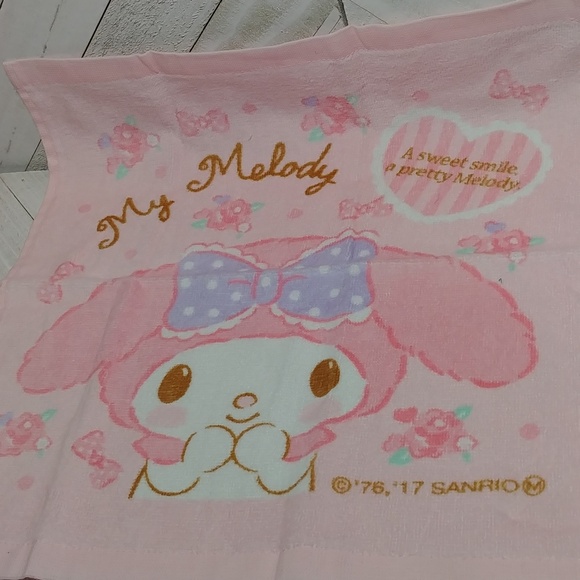 NEW Sanrio My Melody Small Hand Towel with Towel Clip - Picture 6 of 6